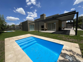 Casa Viñas - VistaLodge.